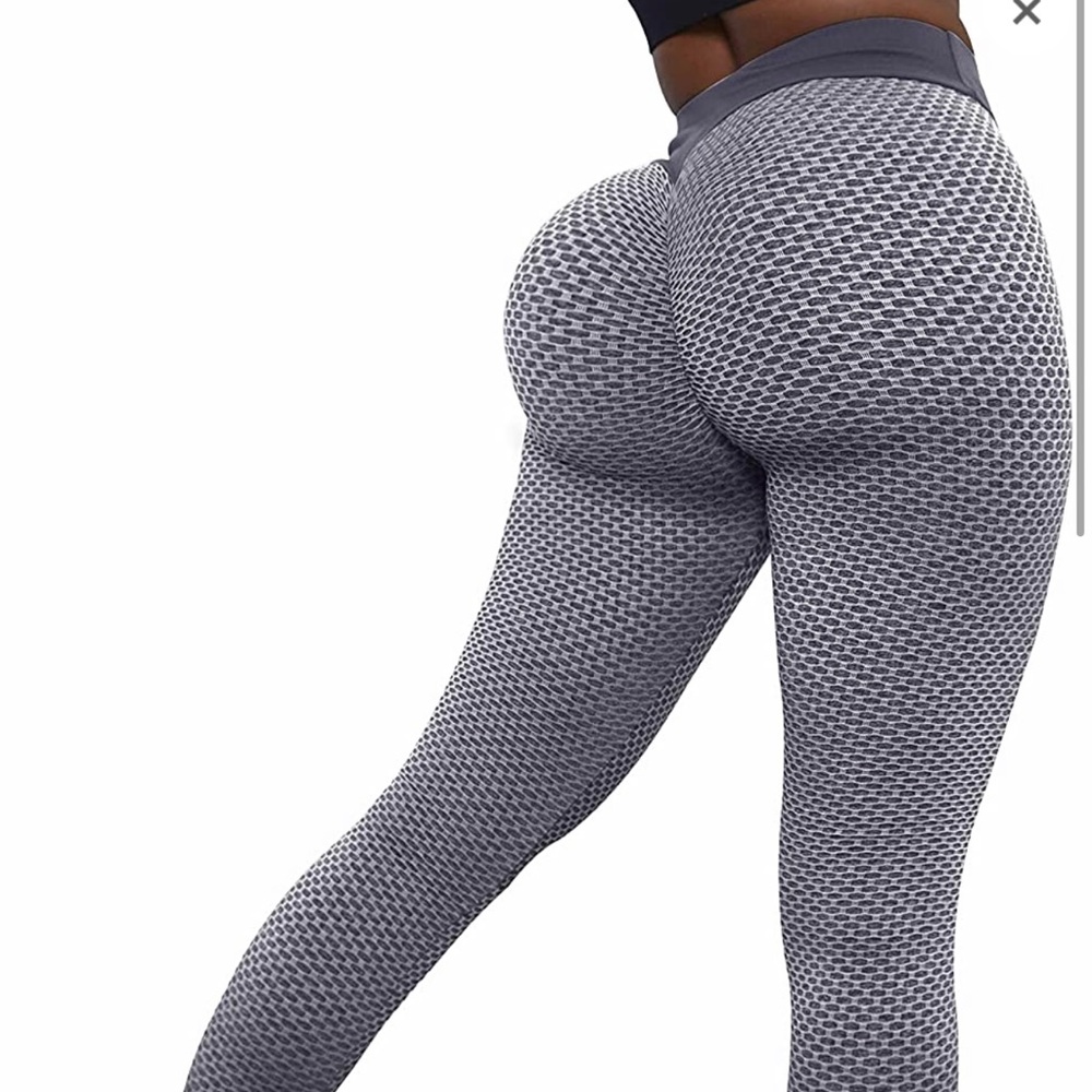 Viral booty pop leggings.